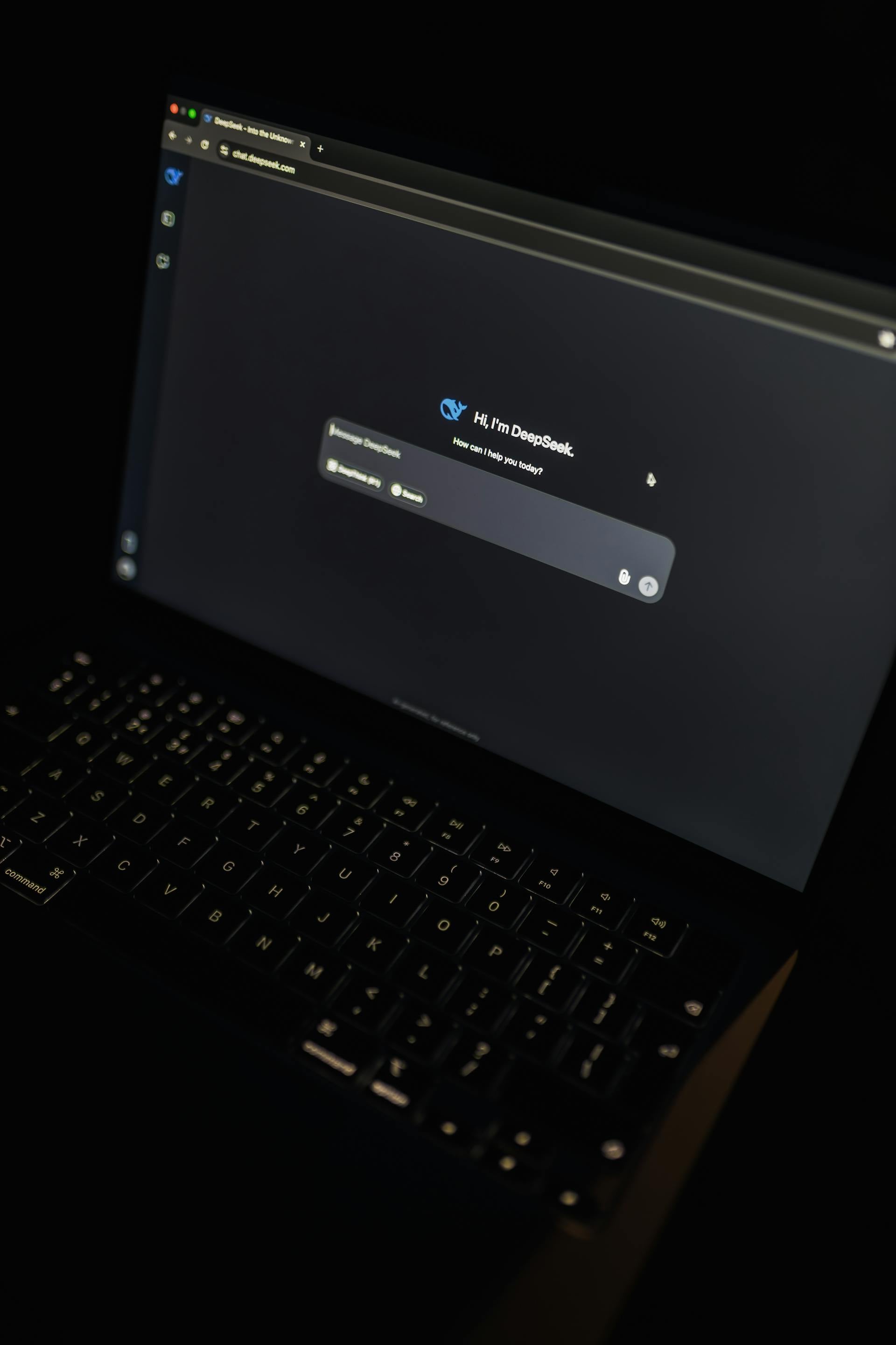 Laptops and AI desktop—Aluminium OS, Windows, macOS, and cross-device workflows