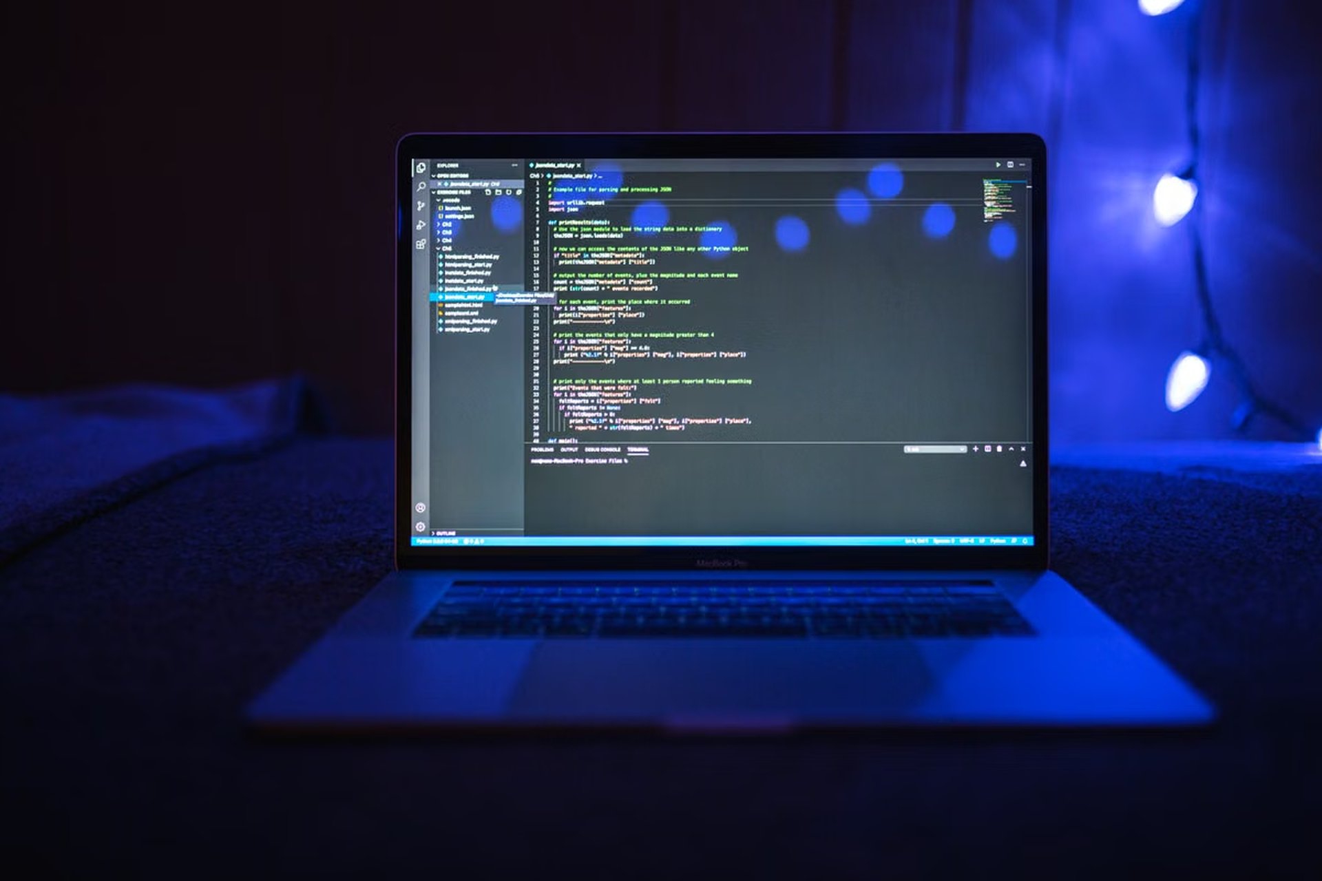 Is the M6 Mac mini Suitable for Claude Code? AI Coding Performance and Memory Requirements Analysis
